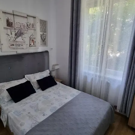 Apartment Park *
